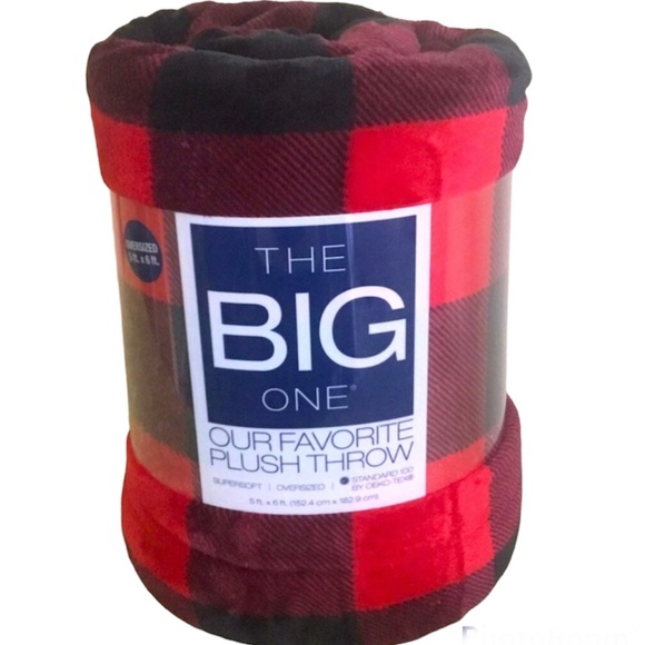 Kohl's Bedding The Big One Red Buffalo Oversized Plush Throw 5ft X